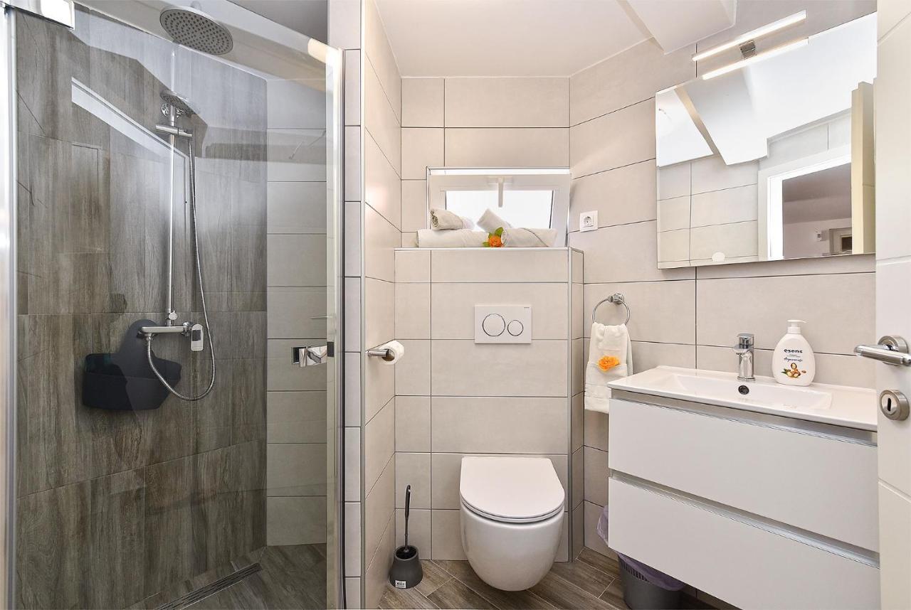 Double Room With Pool 2261 เมดูลิน ภายนอก รูปภาพ